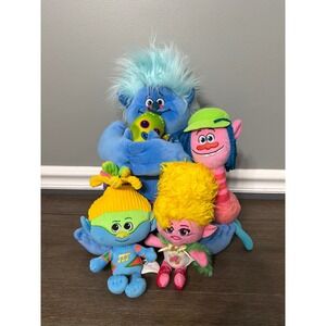 Dreamworks Trolls Mr. Dinkles, Cooper, Bounty‎ Hunter & Viva Plush Bundle